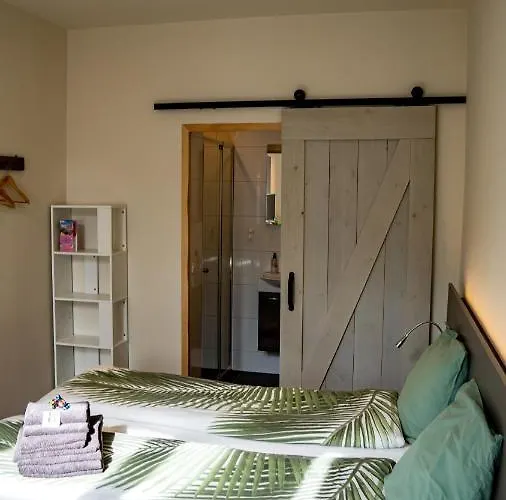 Bed & Coffee D'n Acht Bed & Breakfast 3*