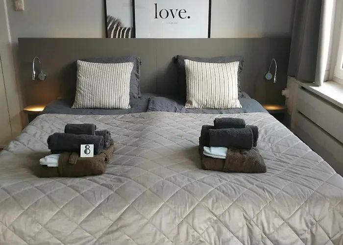 Bed & Breakfast Bed & Coffee D'n Acht