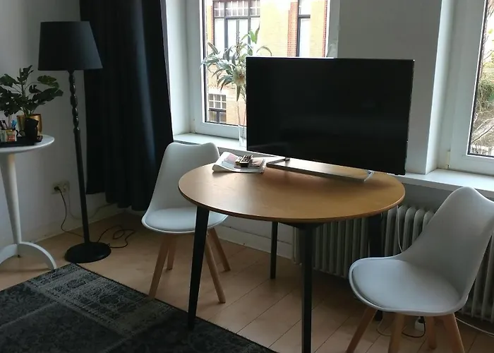 Bed & Coffee D'n Acht 住宿加早餐酒店